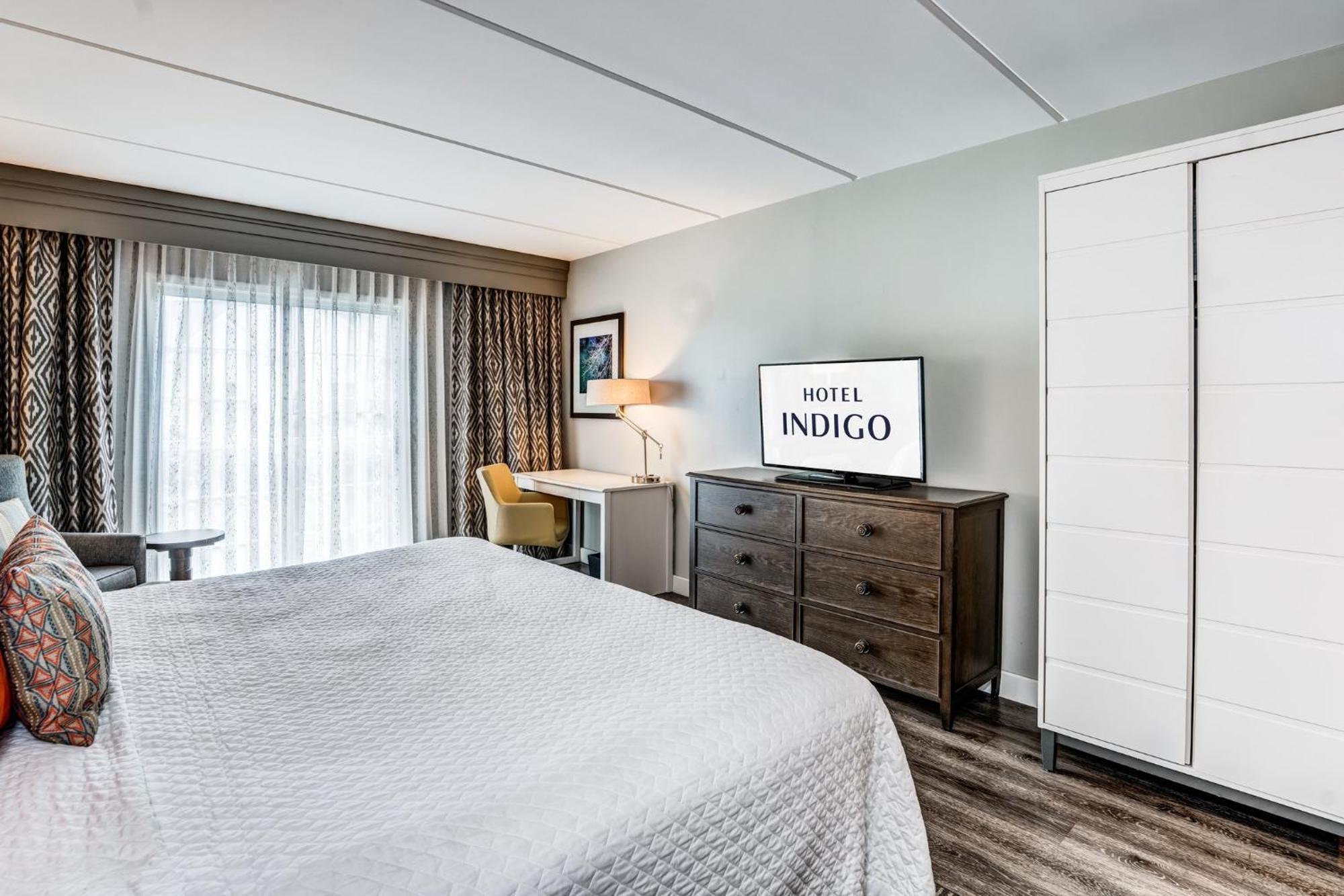 Hotel Indigo Atlanta Vinings By Ihg Smyrna Exterior photo