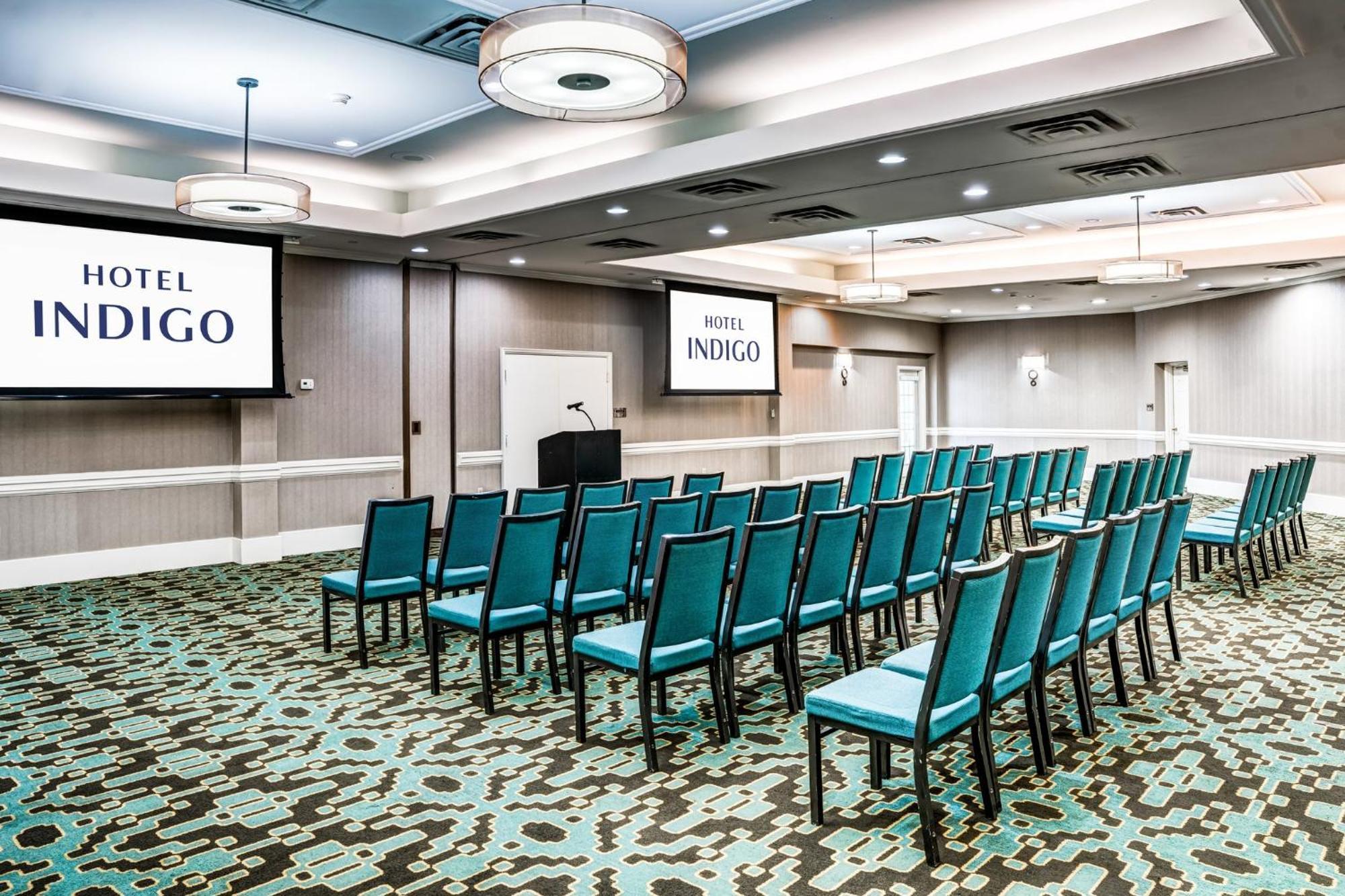 Hotel Indigo Atlanta Vinings By Ihg Smyrna Exterior photo