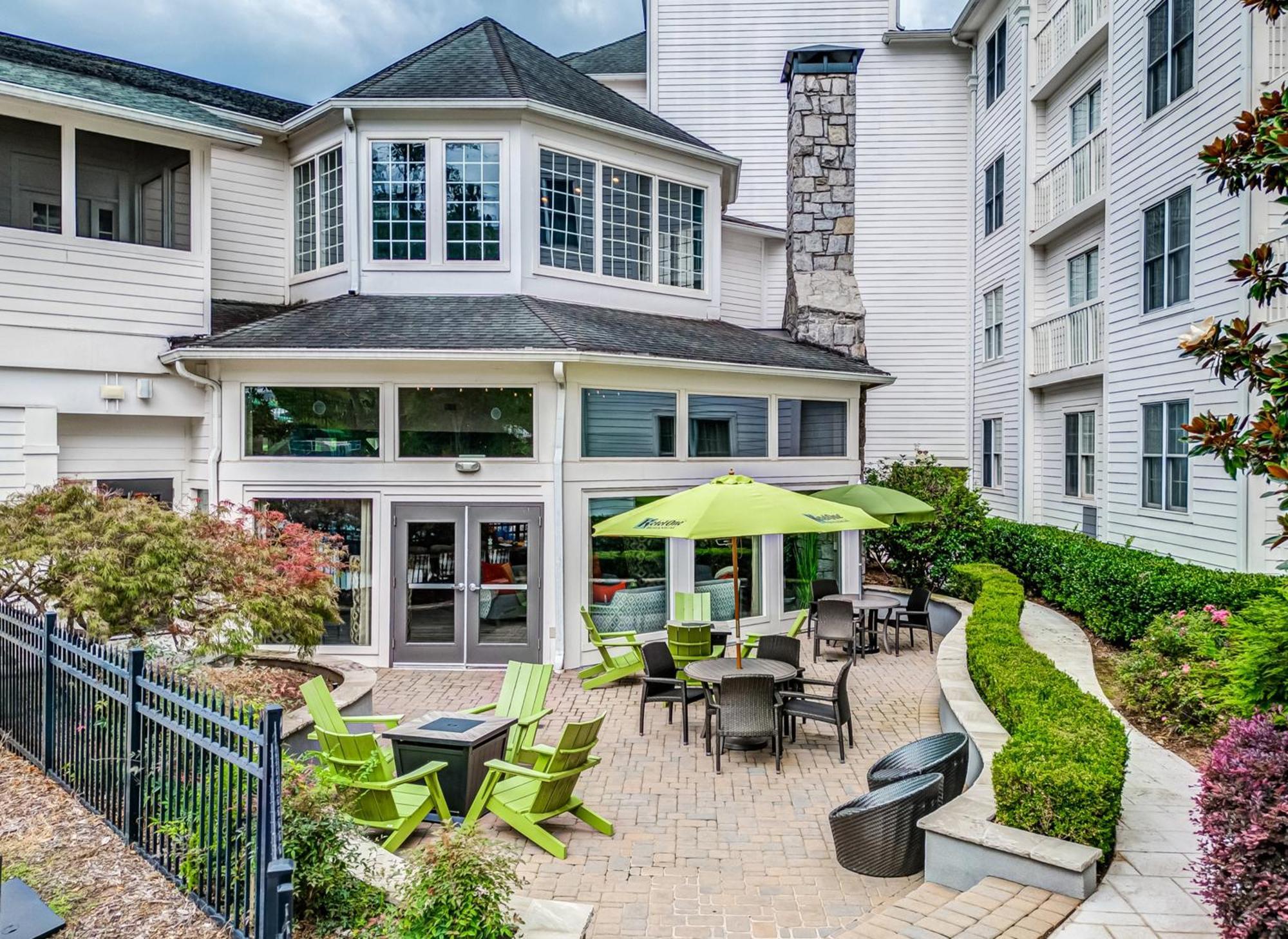 Hotel Indigo Atlanta Vinings By Ihg Smyrna Exterior photo
