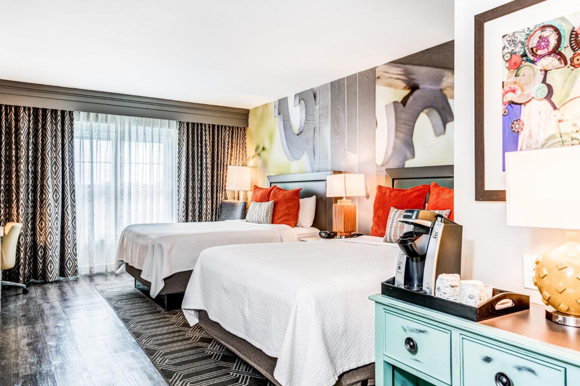 Hotel Indigo Atlanta Vinings By Ihg Smyrna Exterior photo